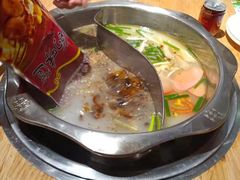 -袁记串串香(川师店)