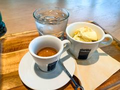 -LAVAZZA拉瓦萨咖啡(中航城君尚购物中心店)