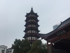 -绳金塔