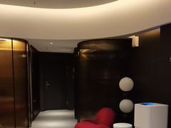 -朵兰达V酒店(长沙砂子塘地铁站店)