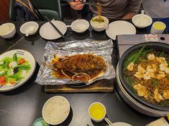 铁板烤汁鲈鱼-国人川菜(李家村建东街店)
