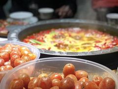 -渝嘴小老弟老火锅(华新村店)
