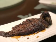 酥烤河鲫鱼-老正兴菜馆(福州路店)