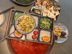 -楠小云·云南鲜菌·鲜牛自助火锅(九眼桥店)