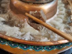 -毛辣果·贵州红酸汤牛肉火锅(西单店)