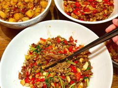 野山椒炒牛肉-八碗湘长沙市井菜(坡子街店)