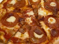 -城市大道红炉披萨烘焙坊