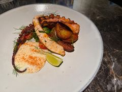 -LESCEDARS Brasserie Bistro香柏树