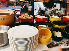 -松咖啡自助餐厅·松北香格里拉