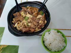 -峰味香.酱香米线.黄焖鸡(定西路店)