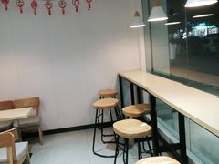 用餐区-益禾堂(八里三路店)