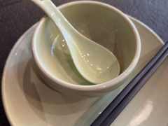 -蝴蝶里·粤菜·点心(滨江龙湖店)