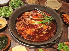 -四小区火锅·巷子里的重庆火锅(花照壁店)