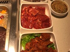 -海底捞火锅鲜切牛肉主题店(长寿路店)