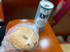 -Dough&Joe团憩(瑞虹天地月亮湾店)