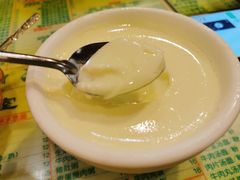 传统双皮奶-顺记冰室(宝华路店)