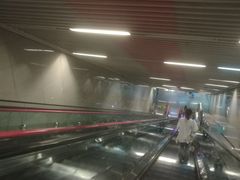 -红土地(地铁站)