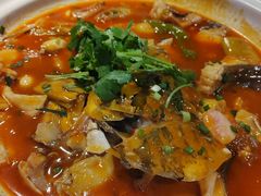 -魏铭鱼头捞饭(晋阳路店)