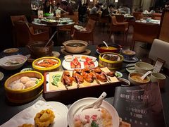 -蝴蝶里·粤菜·点心(滨江龙湖店)