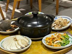 -一坐一忘云南菜(嘉里中心店)