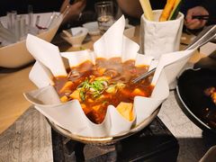-穹六人间 people 6(岳阳路店)
