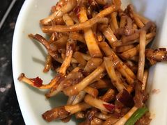凉拌折耳根-飞虎过桥米线(翠湖店)