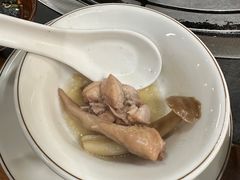 -阿山卓·野生菌火锅·纳西火塘烤肉