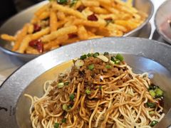 -巴厘龙虾·榜首油焖大虾(音乐学院·沿江酒馆店)