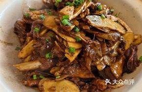 Fujian-style Ginger Duck with Herbal Tonic