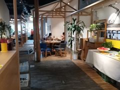 -渝信川菜 · 川味家常菜(财富购物中心店)