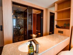 -爱舍海岸酒店(香港中路五四广场店)