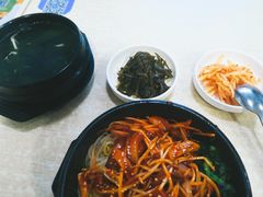 -拌来拌去石鍋拌飯(文鼎店)