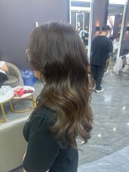 -藤野造型烫染·漂发