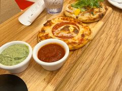 -城市大道红炉披萨烘焙坊