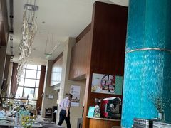 -青岛中心假日酒店·蓝天行政酒廊