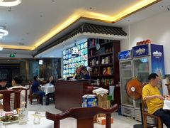 -新一家农家菜(华景新城店)