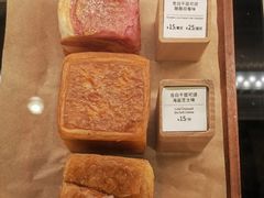 小金砖-LAVAZZA 拉瓦萨咖啡(北外滩来福士店)