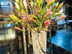 -穹六人间 people 6(岳阳路店)