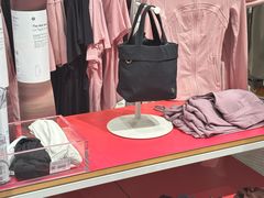-lululemon(万象城店)