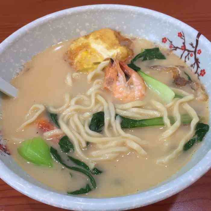 沈家门海鲜面(平高店)-"团了三鲜面,等面的时间有一点长.汤头很.