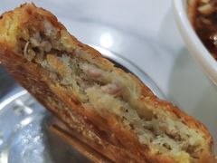 鲜肉锅盔-王记老幺肥肠粉