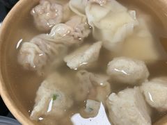 -手劲鱼丸馄饨铺(哈一百店)