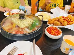 传统部队火锅-the frypan韩国炸鸡啤酒(五路居店)