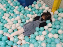 -蒙特利亲子乐园