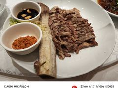 -品悦酒店(三林古镇店)