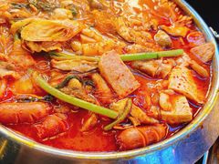 部队火锅-包装马车·韩国料理·포장마차