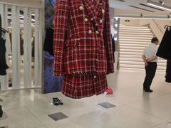 -ZARA(大上海时代广场店)