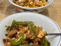 -李与白包子铺(桐梓林店)