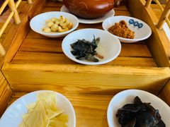 -桥香园过桥米线(国贸店)