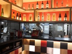 -必胜客(新中纬店)